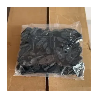 100 pcs Plastic Clips & Screws